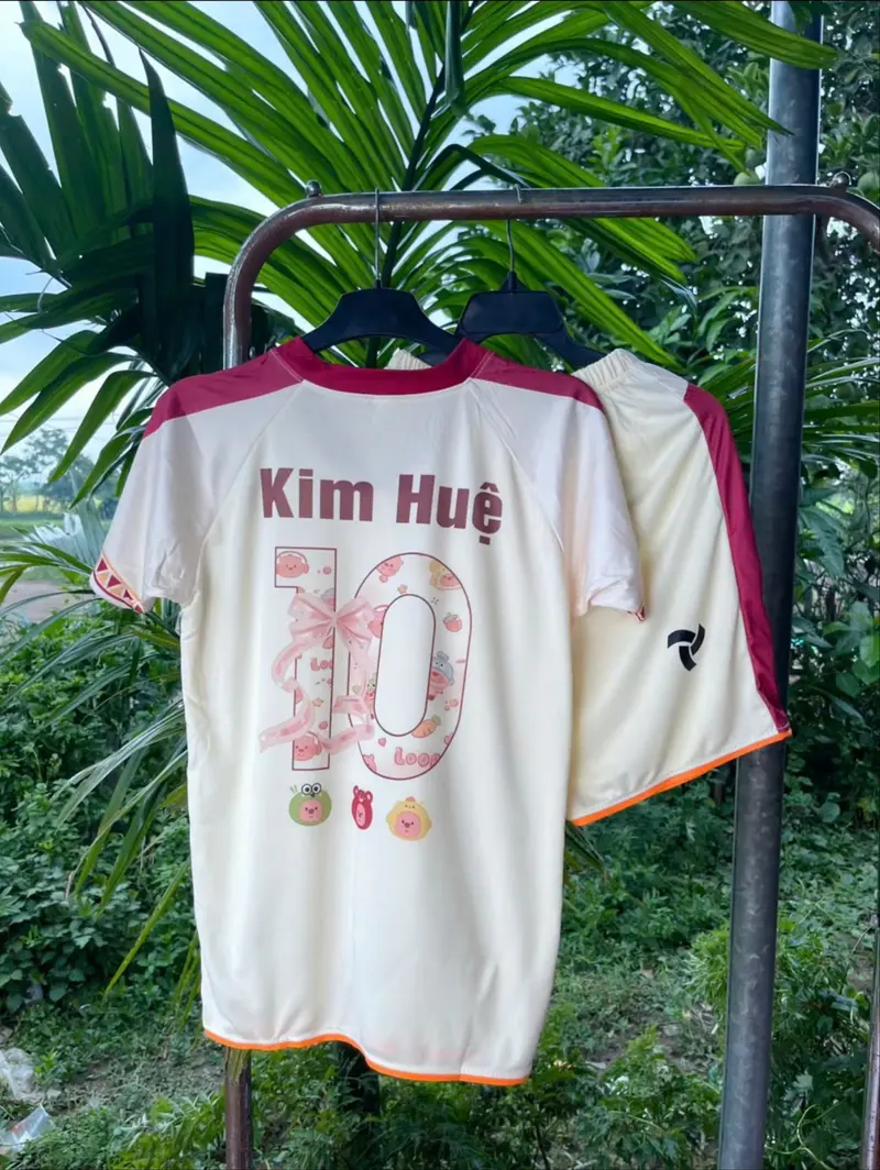 Bộ Quần Áo Bóng Đá "JP Kem" Lồng Hình Nơ