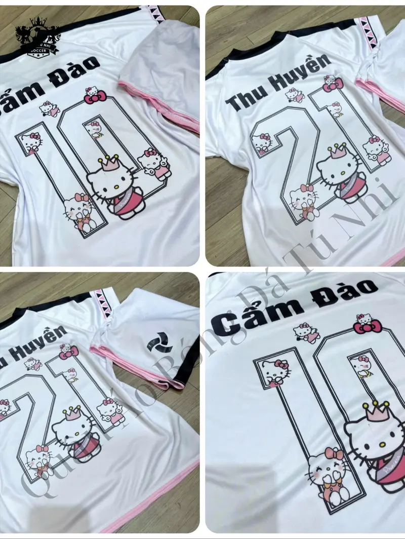 Bộ Quần Áo Bóng Đá "JP Trắng Viền Hồng" Lồng Hình Hello Kitty