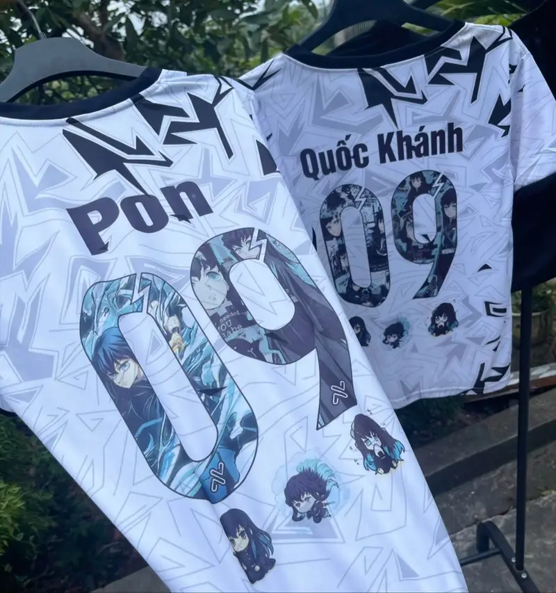 Bộ Quần Áo Bóng Đá "AMAC Kẻ Đen" Lồng Hình Muichiro
